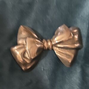 Elegant Bronze Bow Brooch